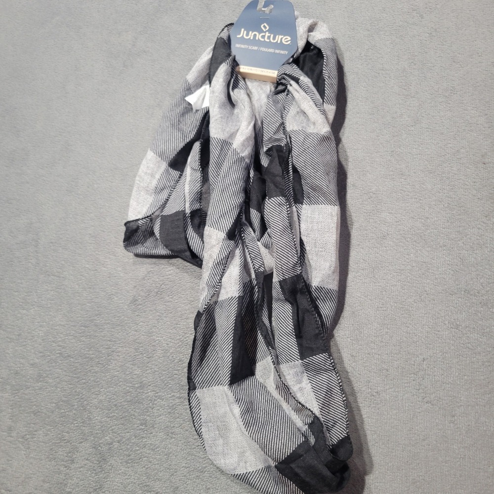 Juncture Infinity Scarf‎ Women Black Grey Buffalo Plaid Checkered Lightweight